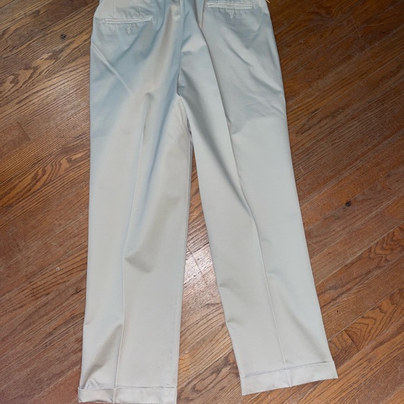 Saddle breed light tan khakis. Waist 32 length 30 - Picture 2 of 5